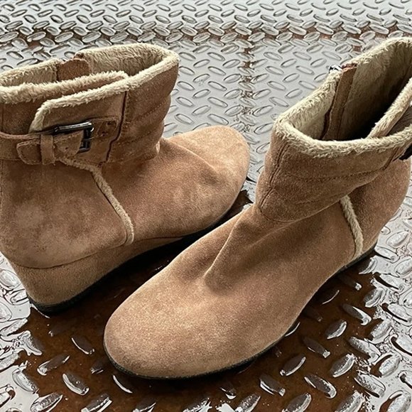 GEOX Women Boots Wedge Shoes Tan Suede Leather Upper W/ Fur Inside Size 39 8.5US - Picture 2 of 11